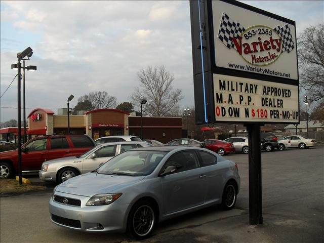 Scion tC 2005 photo 3