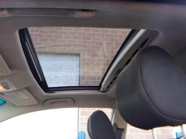 Scion tC 2005 photo 5