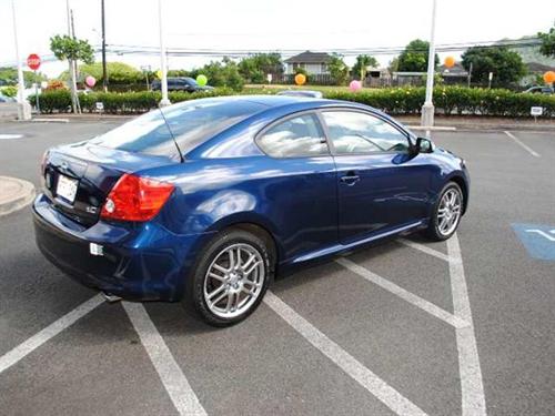 Scion tC 2005 photo 2