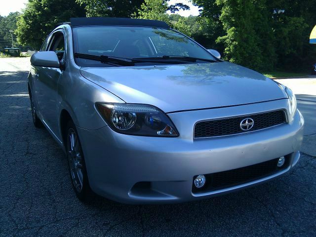 Scion tC 2006 photo 4