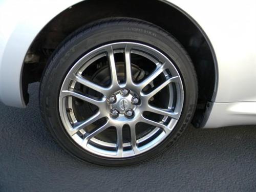 Scion tC 2006 photo 2