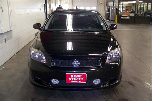 Scion tC 2006 photo 1