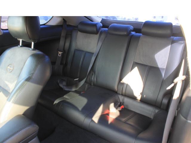Scion tC 2006 photo 3