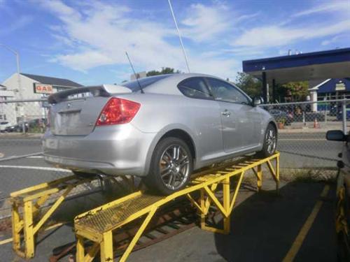 Scion tC 2006 photo 1