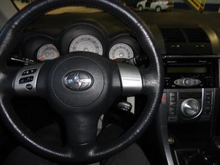 Scion tC 2006 photo 2