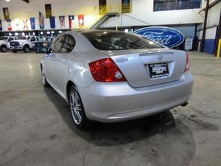 Scion tC 2006 photo 5