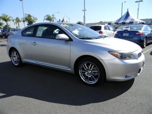 Scion tC 2006 photo 2