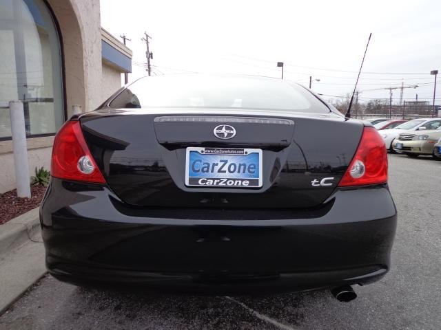 Scion tC 2006 photo 5