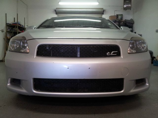 Scion tC 2006 photo 2
