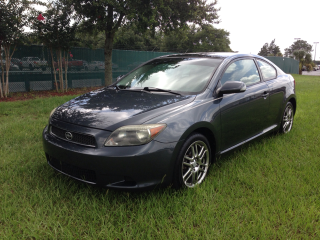 Scion tC 2006 photo 3