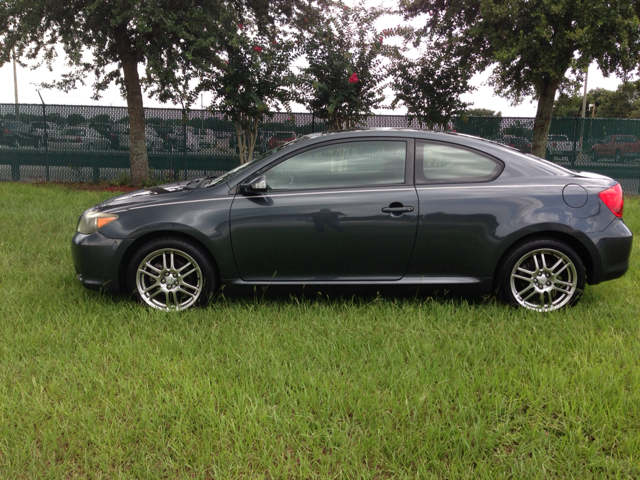 Scion tC 2006 photo 4