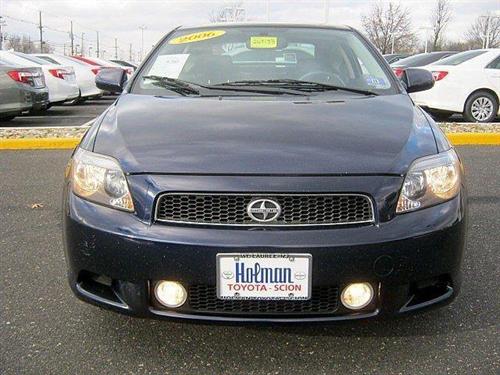 Scion tC 2006 photo 2