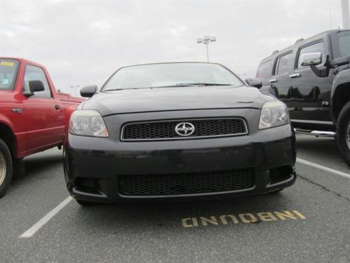 Scion tC 2006 photo 1