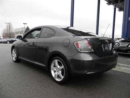 Scion tC 2006 photo 2