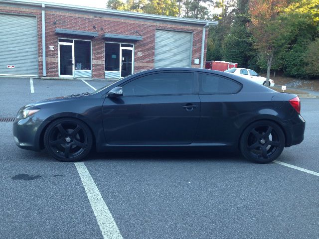 Scion tC 2006 photo 4