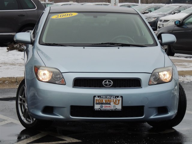 Scion tC 2006 photo 3