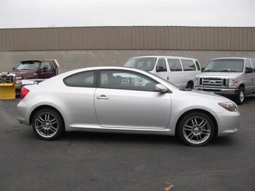 Scion tC 2006 photo 1