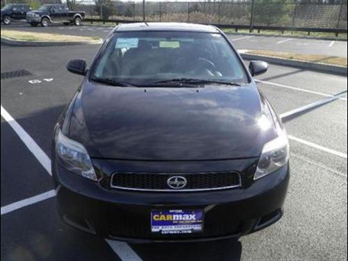 Scion tC 2006 photo 1