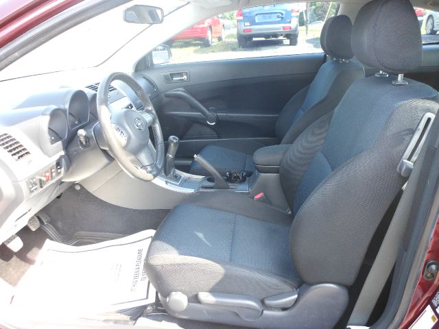 Scion tC 2006 photo 3
