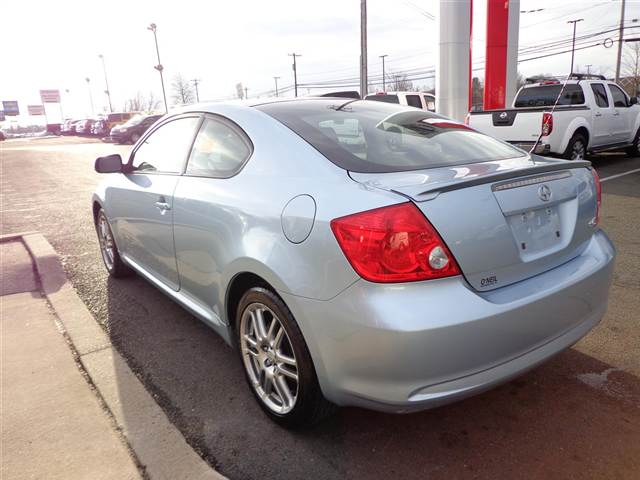 Scion tC 2006 photo 3