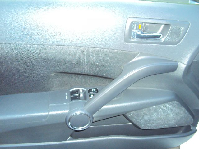 Scion tC 2006 photo 3