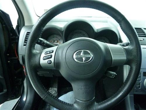 Scion tC 2006 photo 5