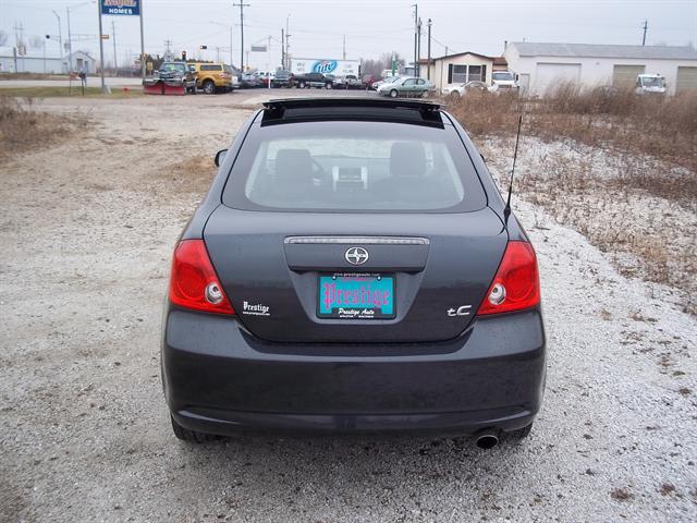 Scion tC 2006 photo 3