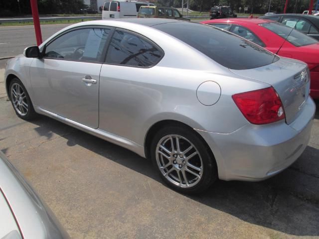Scion tC 2006 photo 4