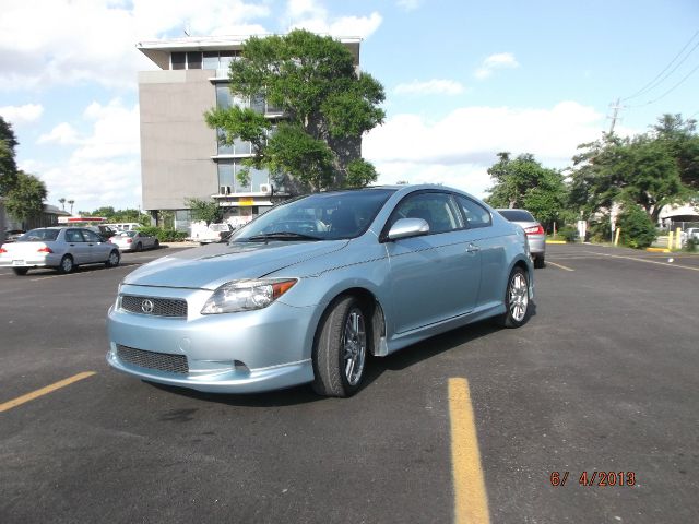 Scion tC 2007 photo 10