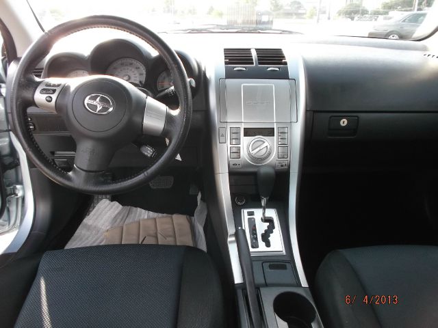 Scion tC 2007 photo 5