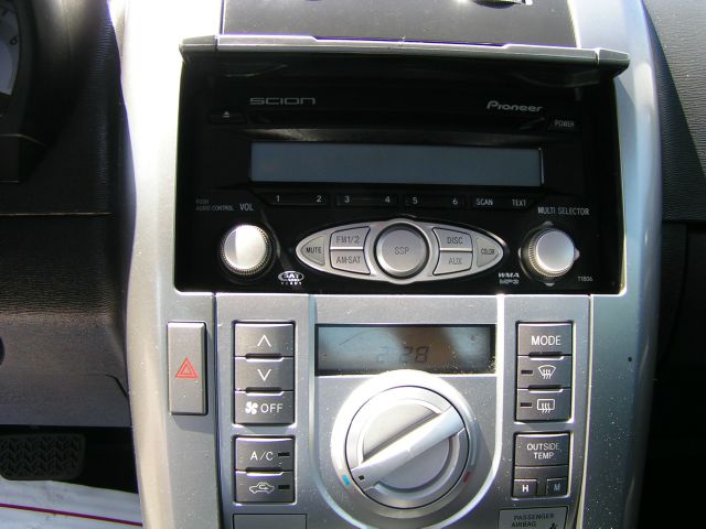 Scion tC 2007 photo 7