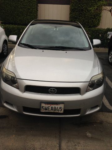 Scion tC 2007 photo 1