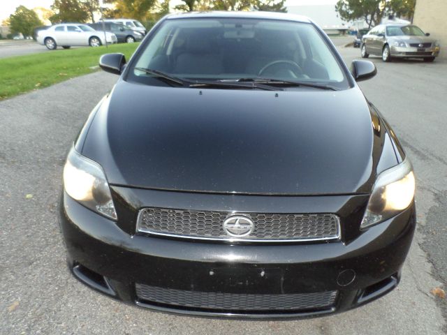 Scion tC 2007 photo 3