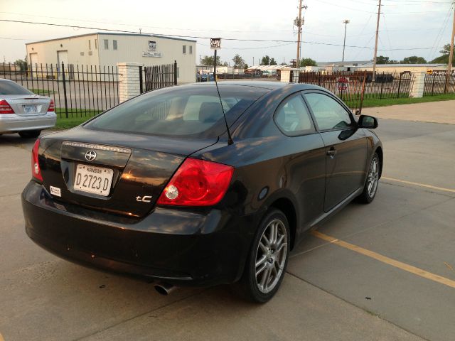 Scion tC 2007 photo 3