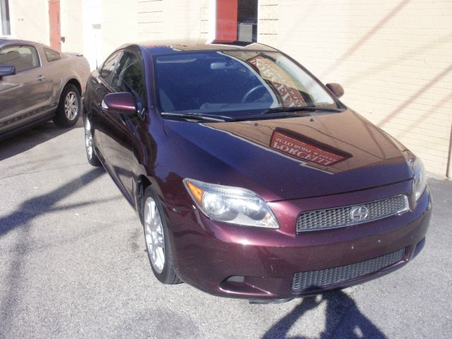 Scion tC 2007 photo 1