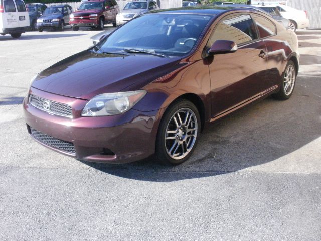 Scion tC 2007 photo 2