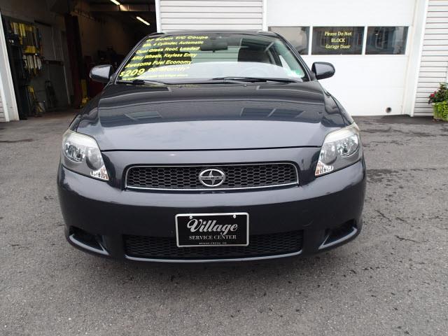 Scion tC 2007 photo 1