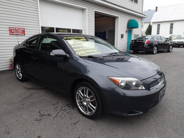 Scion tC 2007 photo 2