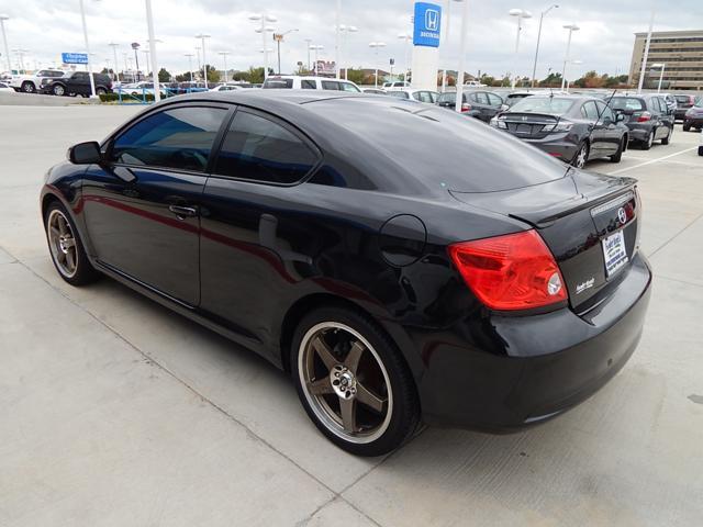 Scion tC 2007 photo 3