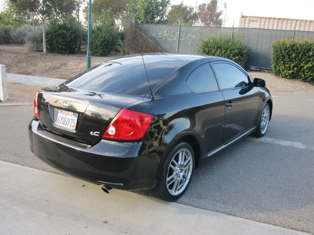 Scion tC 2007 photo 3