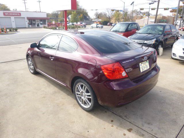 Scion tC 2007 photo 3