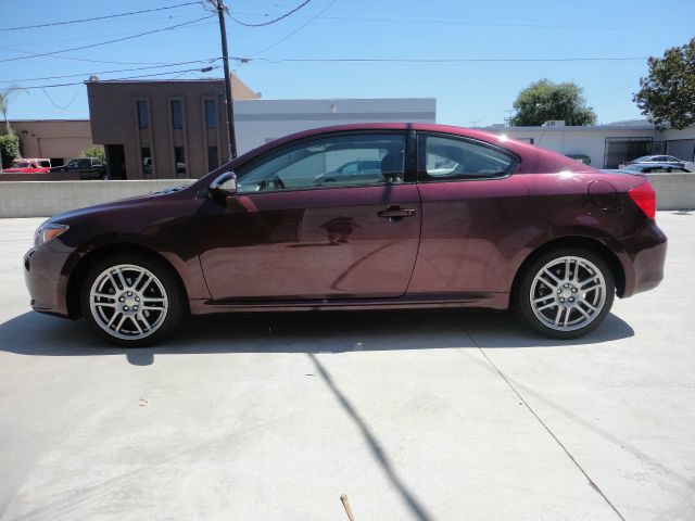 Scion tC 2007 photo 12