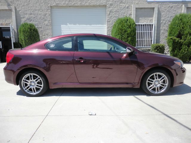 Scion tC 2007 photo 8