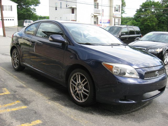 Scion tC 2007 photo 9