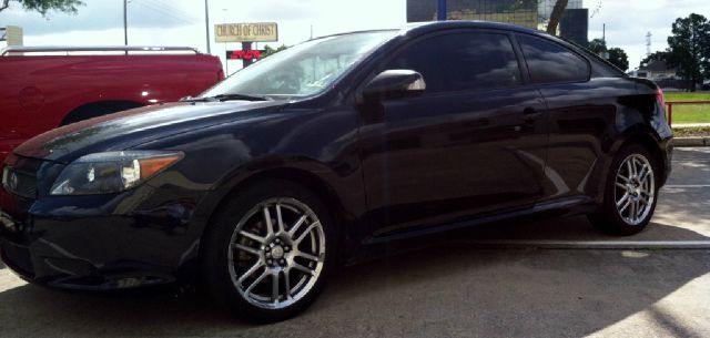 Scion tC 2007 photo 4