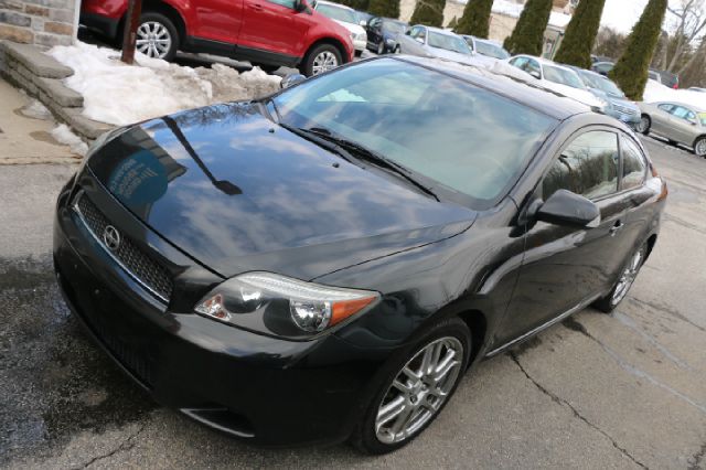 Scion tC 2007 photo 1