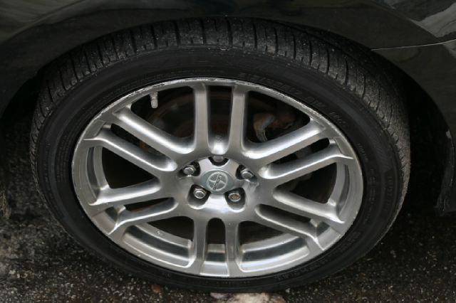 Scion tC 2007 photo 4