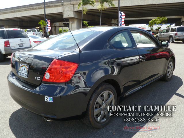 Scion tC 2007 photo 1