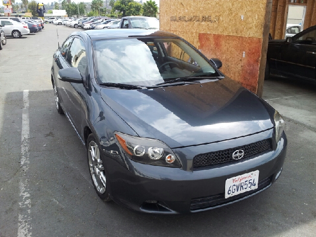 Scion tC 2008 photo 1