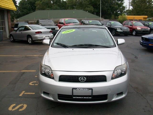 Scion tC 2008 photo 1
